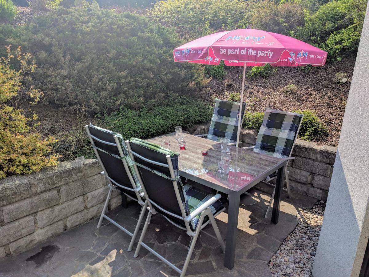 Ferienwohnung Mit Terrasse Грима Екстериор снимка