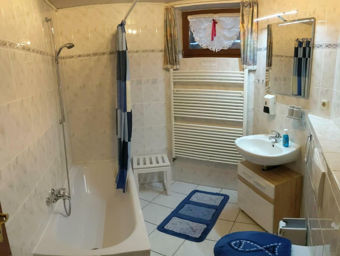 Ferienwohnung Mit Terrasse Грима Екстериор снимка